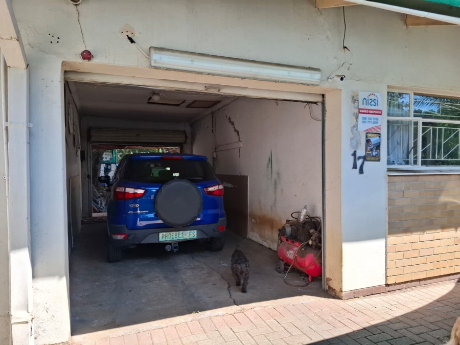 3 Bedroom Property for Sale in Universitas Free State